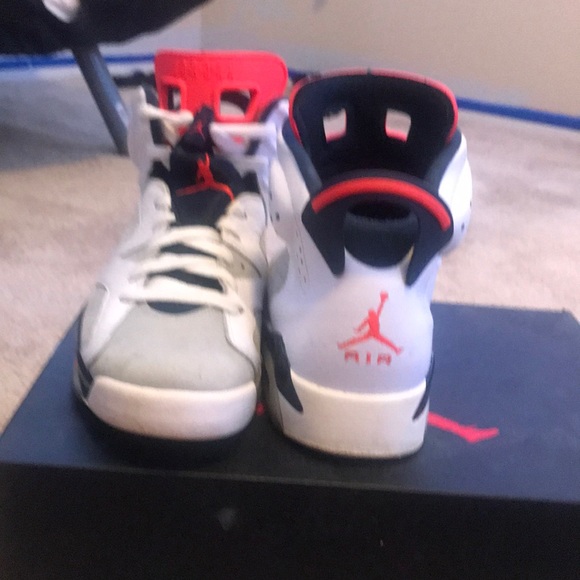 Tinker Hatfield Jordan retro 6’s - Picture 3 of 4